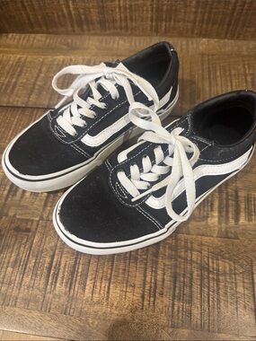 Classic Black & White Platform Vans